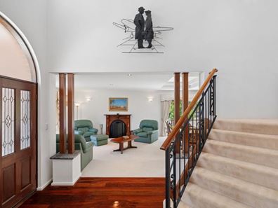 390 Bambrook Street, Sawyers Valley WA 6074