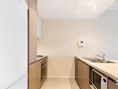 62/23 Junction Boulevard, Cockburn Central WA 6164
