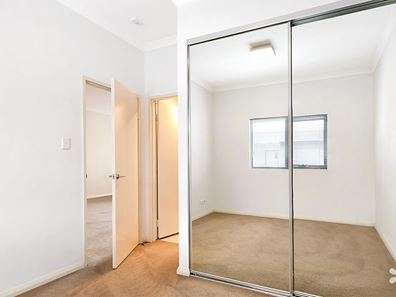62/23 Junction Boulevard, Cockburn Central WA 6164