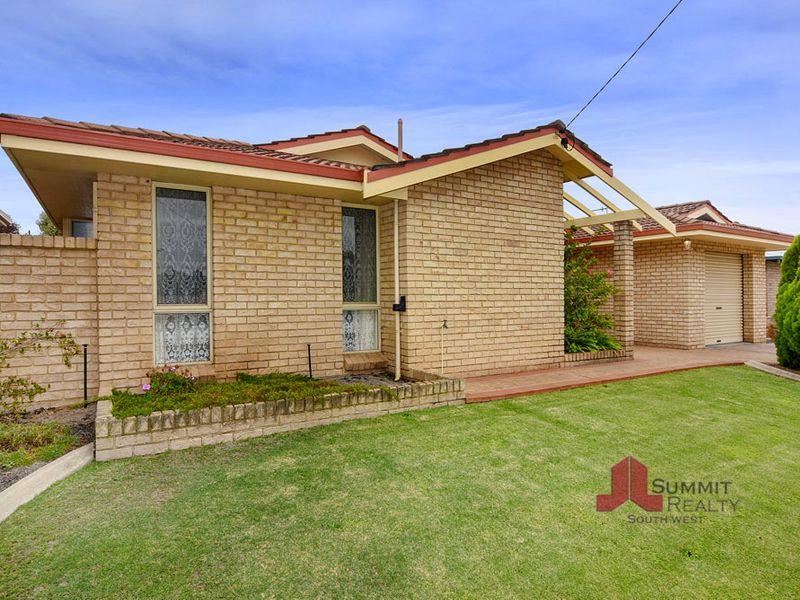 77 Swanstone Street, Collie