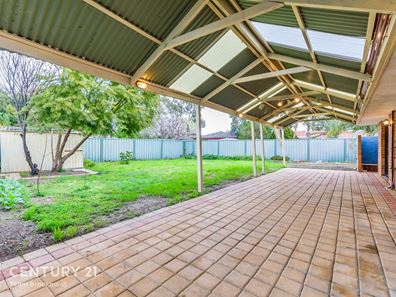 3 Denham Way, Thornlie WA 6108