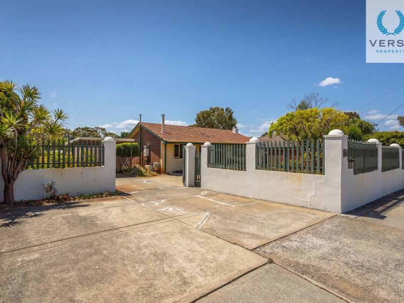 96 Railway Parade, Queens Park WA 6107