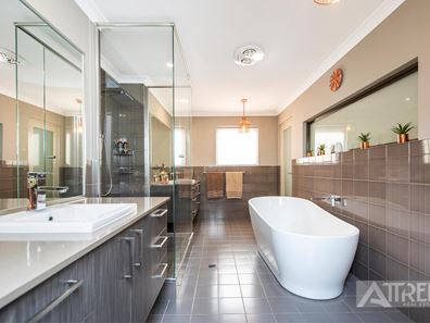 57 Villatella Gardens, Piara Waters WA 6112