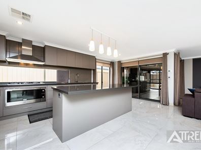 57 Villatella Gardens, Piara Waters WA 6112