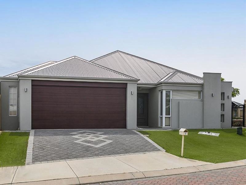 1 Barcoo Mews, South Guildford