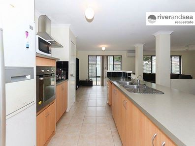 15 Murace Place, Middle Swan WA 6056