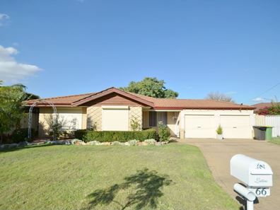 66 McLean Road, Canning Vale WA 6155