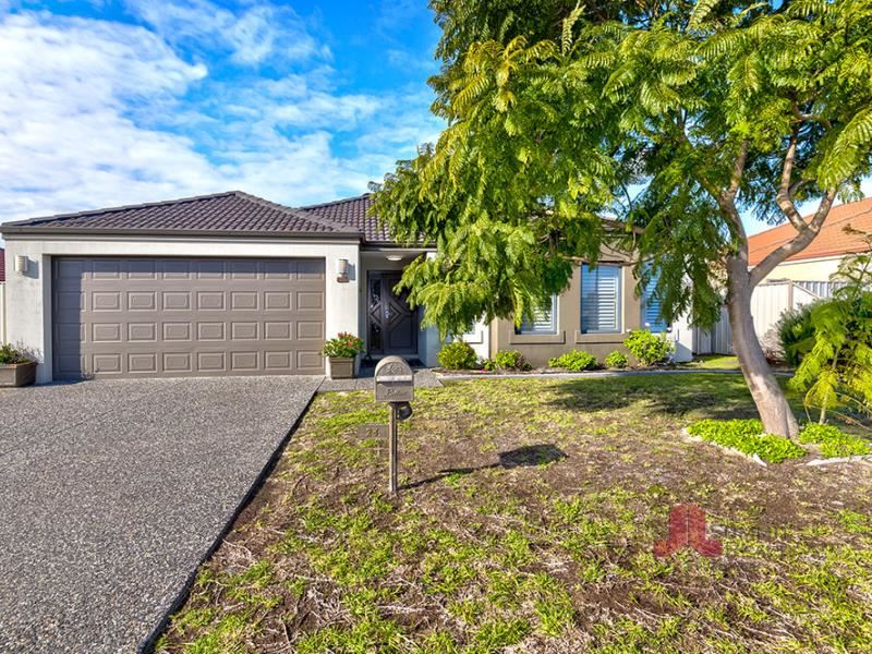 23 The Boulevard, Australind WA 6233