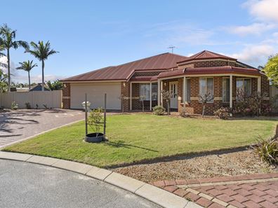 16 Ardmair Close, Seville Grove WA 6112