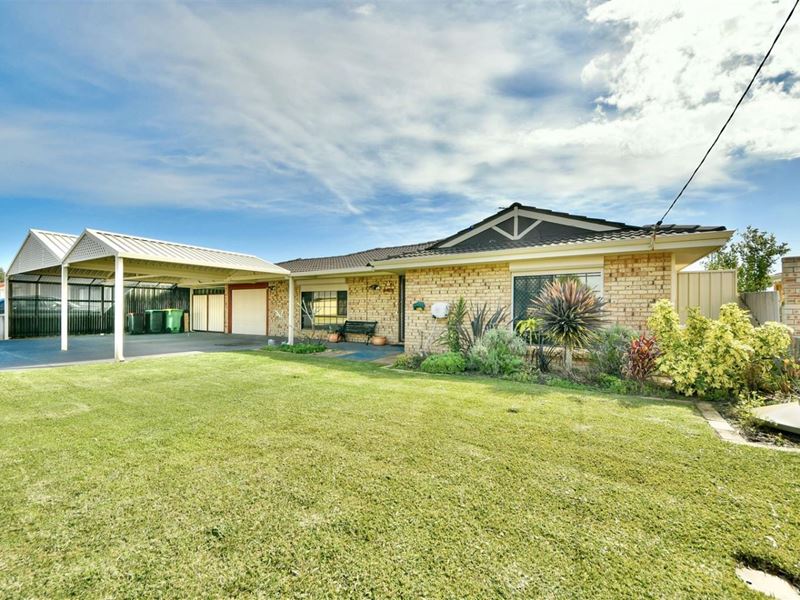 10 Broughton Way, Rockingham WA 6168