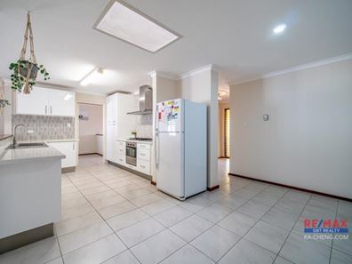 12 Wattle Drive, Morley WA 6062