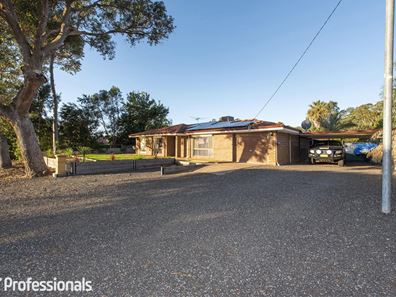 11 Edward Crescent, Byford WA 6122