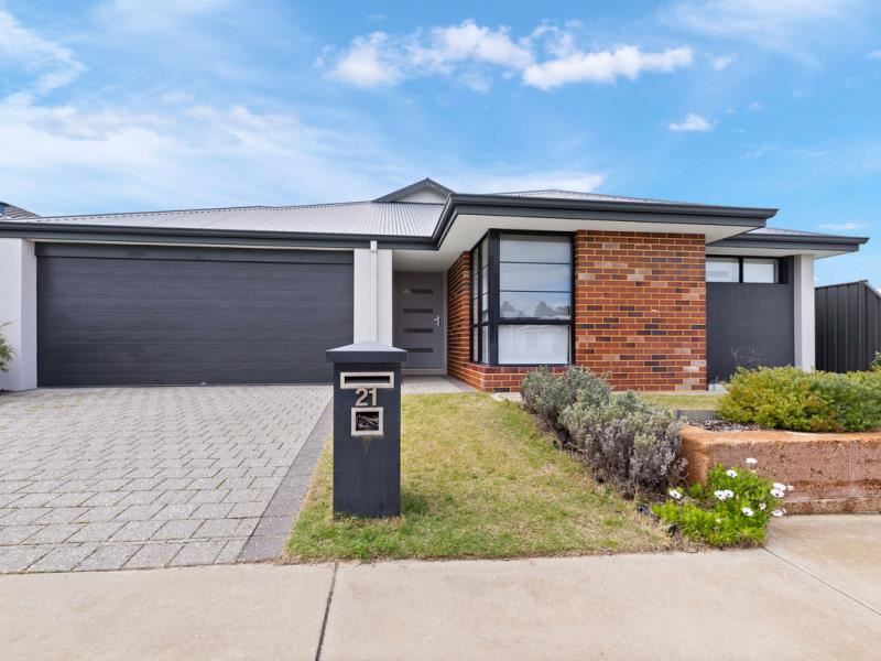 21 Chucklebud Street, Banksia Grove