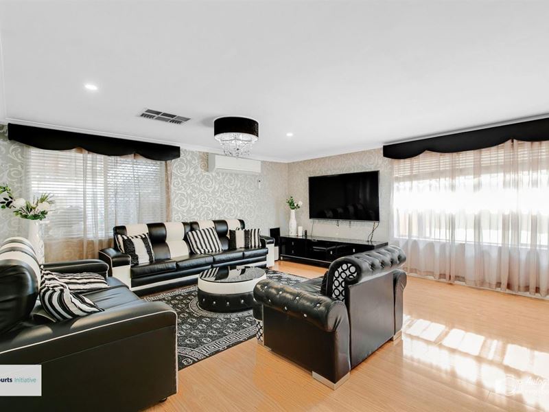 17 Kingfisher Avenue, Ballajura