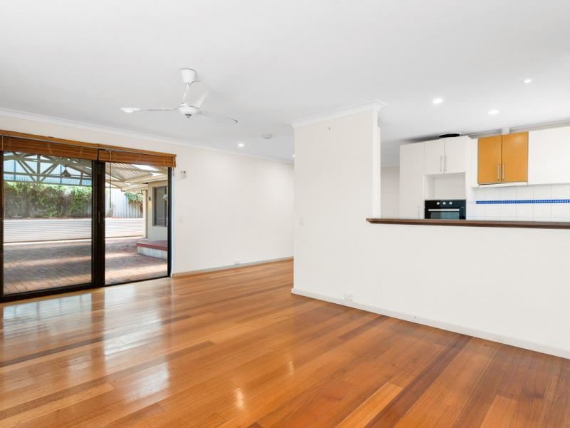7 Acacia Way, Yangebup