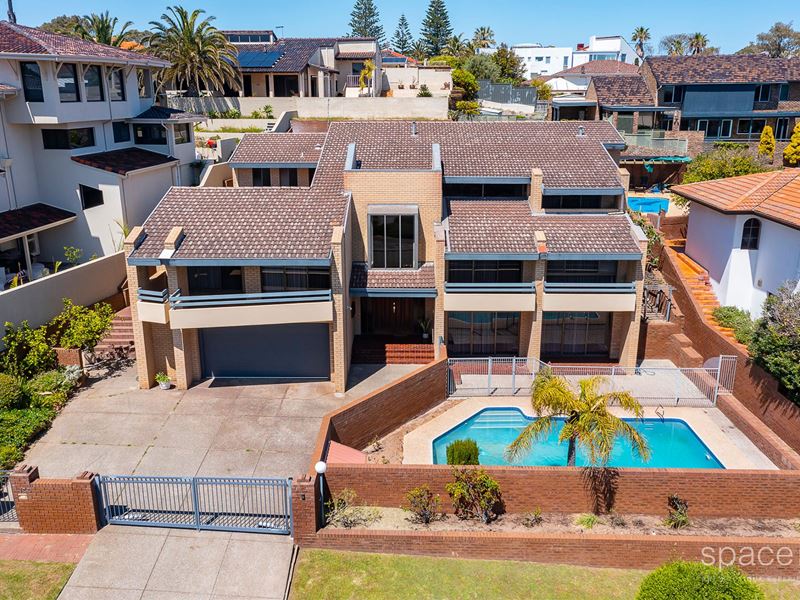 122 Chipping Road, City Beach