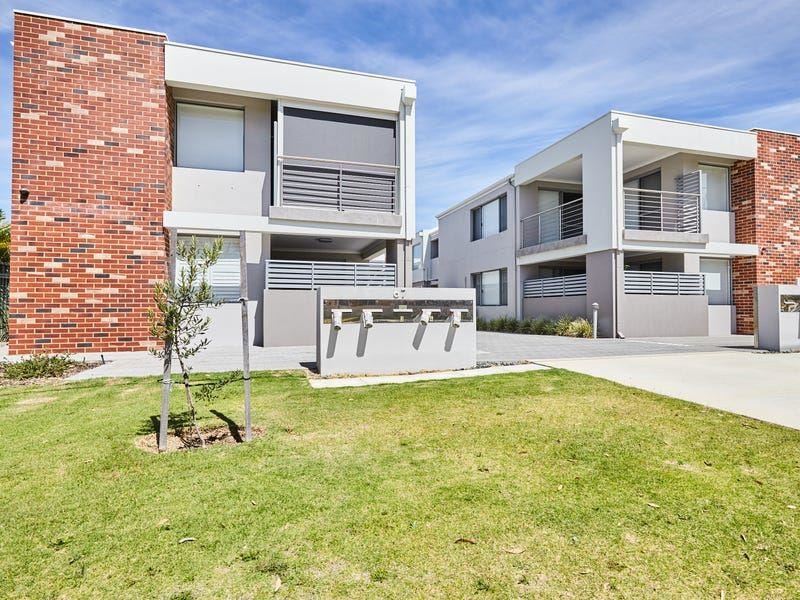 2/67 Edeline Street, Spearwood WA 6163