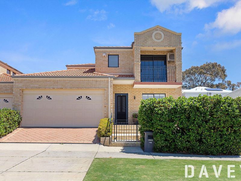 253 Woodside Street, Doubleview