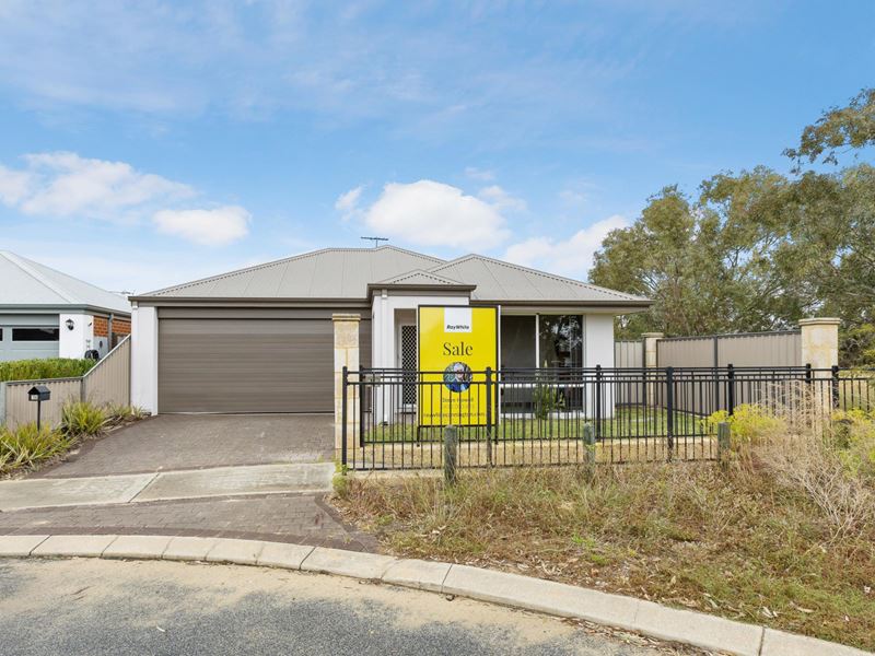 16 Frost Bend, Piara Waters