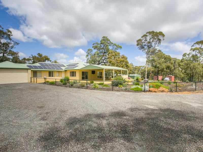 75 Holstein Loop, Lower Chittering