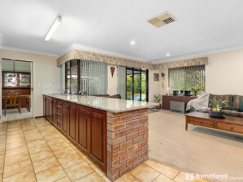 2 Clifford Way, Bull Creek