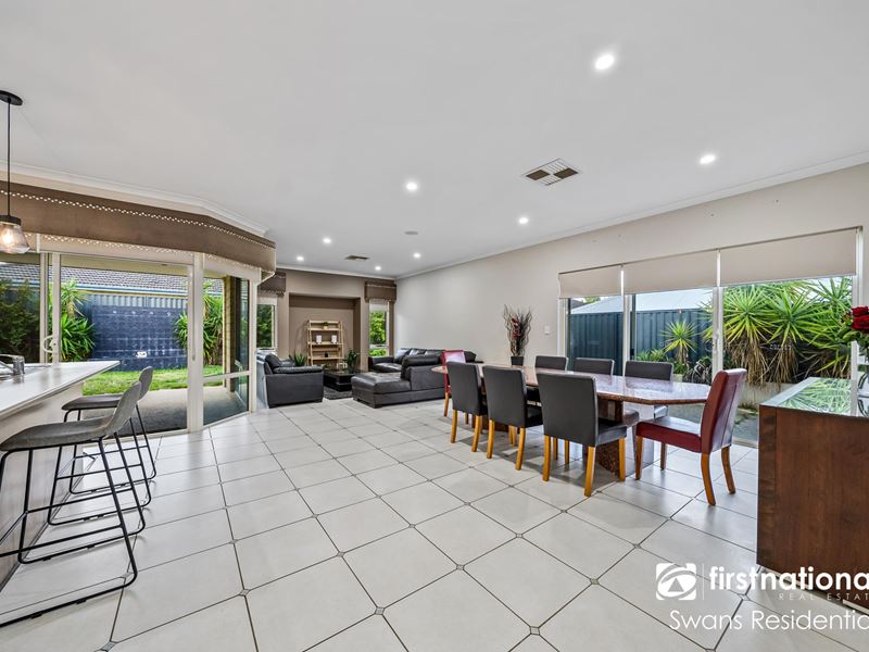 35 Dulegal Way, Aveley WA 6069