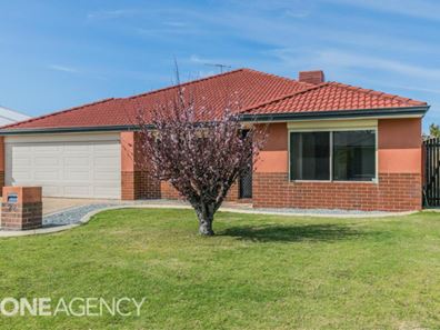 24 Bopeechee Way, Port Kennedy WA 6172