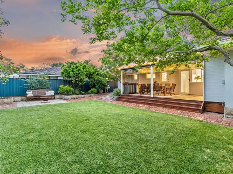 77 Evandale Street, Floreat