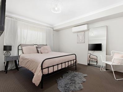 4 Ravensfield Road, Baldivis WA 6171