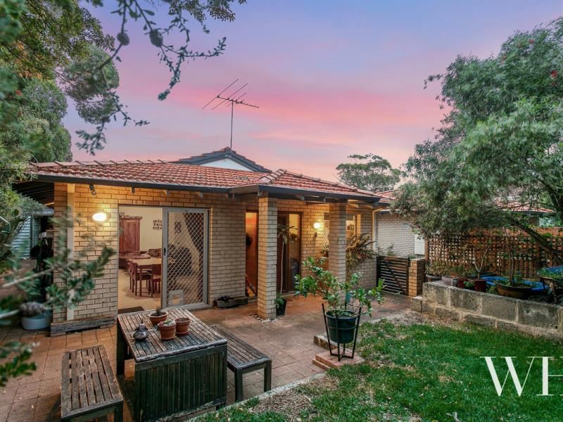 1/22 Samson Street, Fremantle
