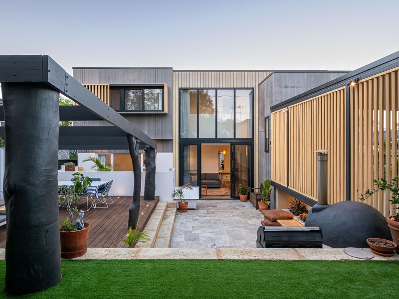 70 Brighton Road, Scarborough