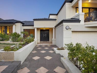 5 Shadycroft Retreat, Dianella WA 6059