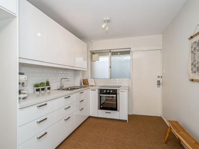 80/6 Manning Tce, South Perth WA 6151