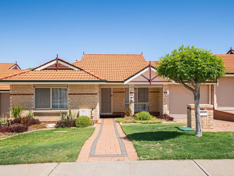 44 Blackwattle Parade, Padbury