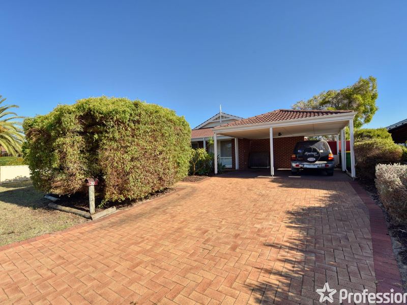 30 Grand Ocean Boulevard, Port Kennedy WA 6172