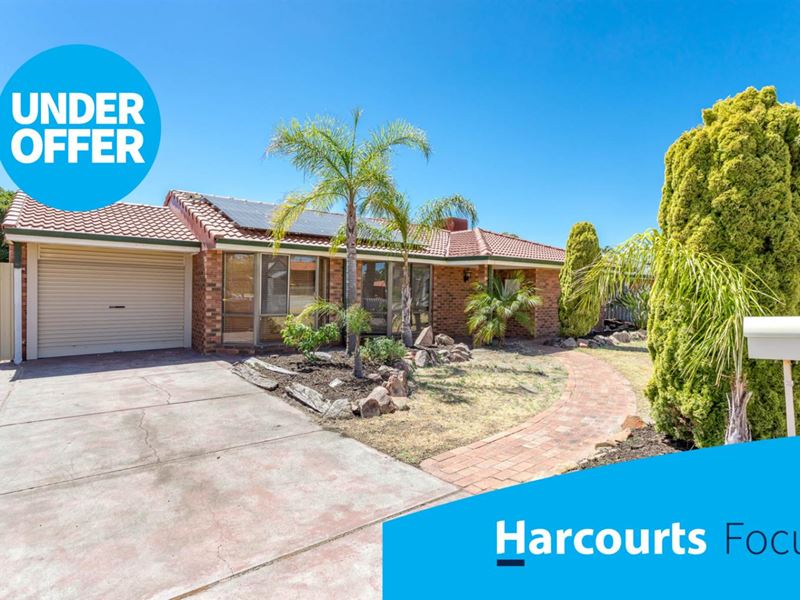 14 Sanderling Drive, Thornlie WA 6108