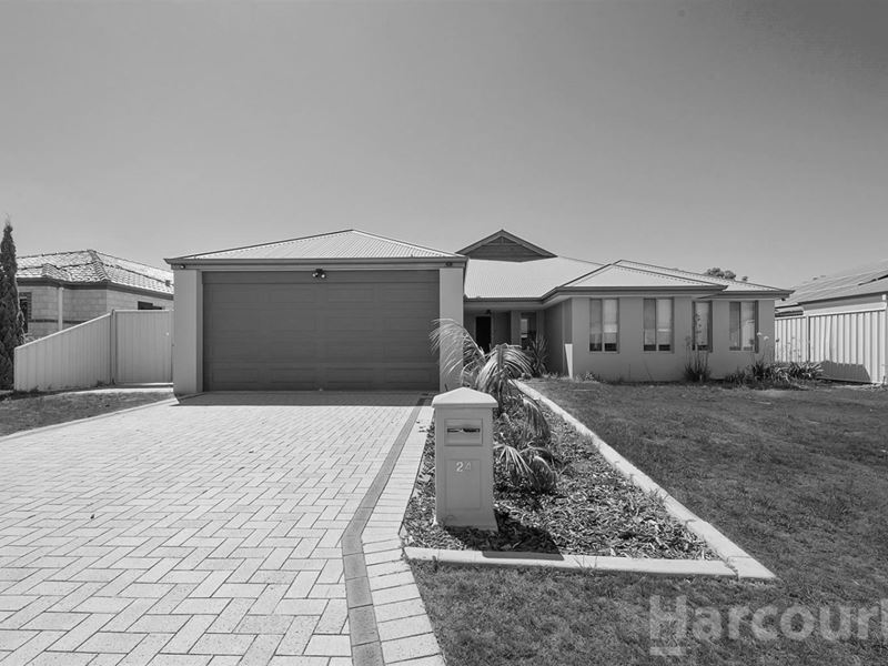 24 Teague Way, Lakelands