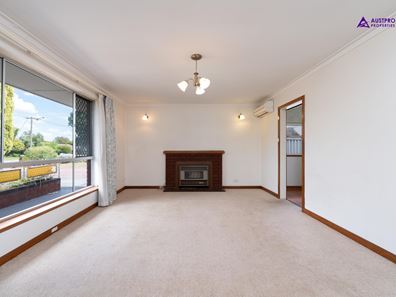 27 Collingwood Street, Dianella WA 6059