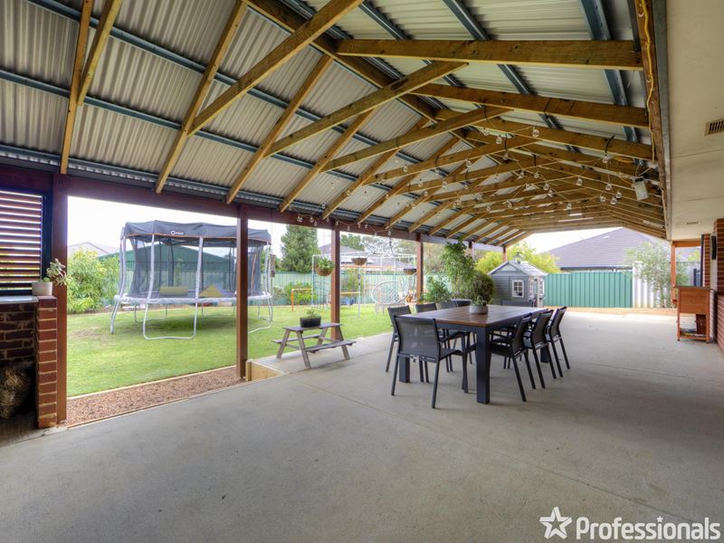 338 Sultana Road East, Forrestfield
