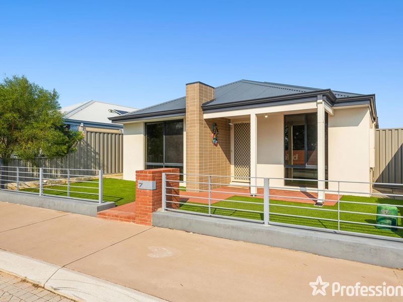 7 Carinata Crescent, Byford