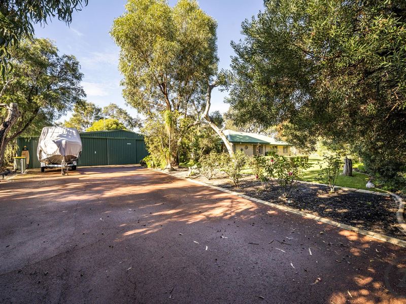 1 Touchstone Drive, Dawesville