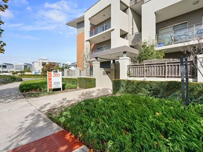 4/53 The Parkway, Ellenbrook WA 6069