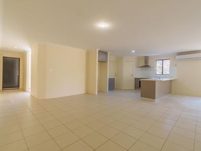 2 Westaway Road, Pinjarra WA 6208