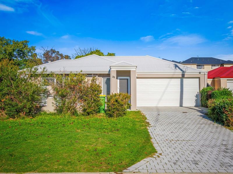 25 Mona Avenue, Beckenham