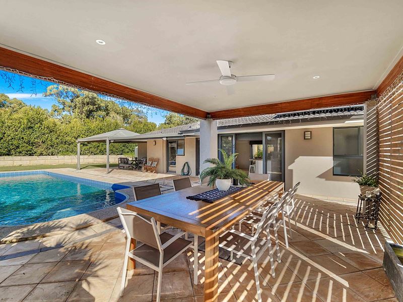 12 Ardtalla Court, Duncraig