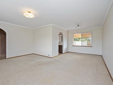 14 Tasker Street, Halls Head WA 6210