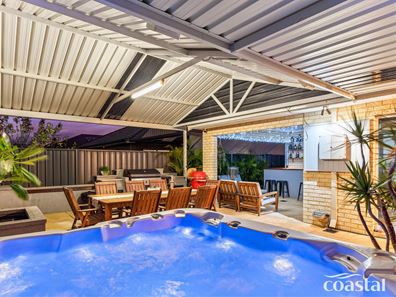 16 Harperia Way, Baldivis WA 6171