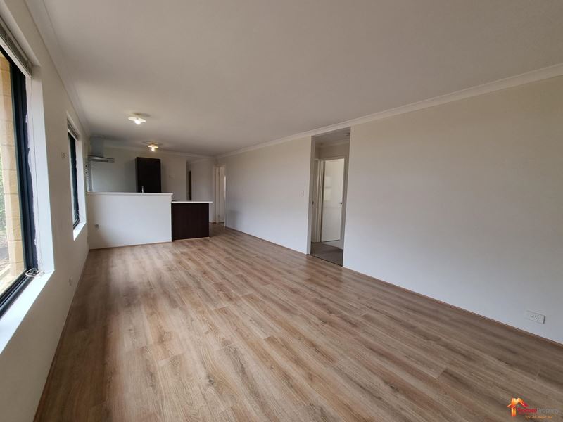 35 Moston Crescent, Bertram