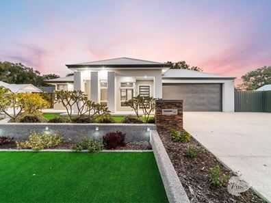 38 Crescendo Green, The Vines WA 6069