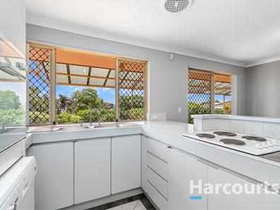 35 Clipper Drive, Ballajura WA 6066